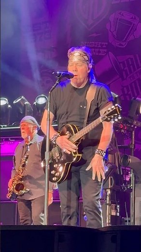 George Thorogood I Drink Alone!! #viralshort #livemusic #concert