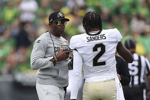 "Get your b*tt up and let's go": Deion Sanders reveals what he told Shedeur Sanders and team after a terrible loss against Oregon in Week 4
