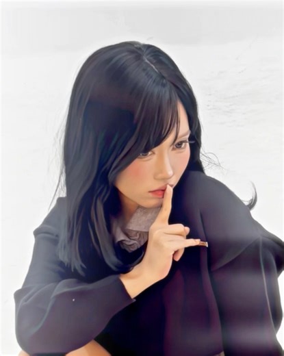 11K views · 777 reactions | Me as your photo model 玲勇 | Peachii | Facebook