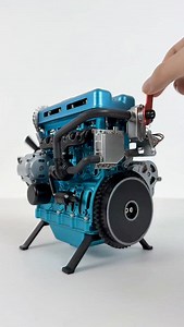 𝗧𝗲𝗰𝗵𝗻𝗼𝗹𝗼𝗴𝘆 | 𝗜𝗻𝗻𝗼𝘃𝗮𝘁𝗶𝗼𝗻| 𝗚𝗮𝗱𝗴𝗲𝘁𝘀 on Instagram: "Build your own powerful L4 car engine with this detailed full-metal assembling kit. Experience the mechanics of a four-cylinder engine in every step! Bring the power of engineering to life with the TECHING V8 Engine Model Kit. With over 500 pieces, this kit lets you build a fully functional, working V8 engine from scratch. Perfect for enthusiasts and aspiring engineers, it’s an exciting hands-on project that sparks creati