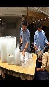 Peshawari Desi Juice on Street 😋 | Must Taste