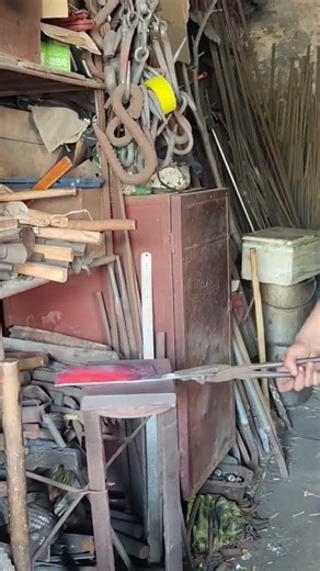 Metal into Masterpieces Hot Shaping Technique Revealed