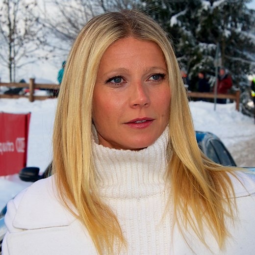 Gwyneth Paltrow Shares Rare Photo of Kids Apple and Moses in Tribute to Her Late Father