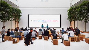 Apple Stores now offer free sign language interpreters, Virginia location to close | AppleInsider