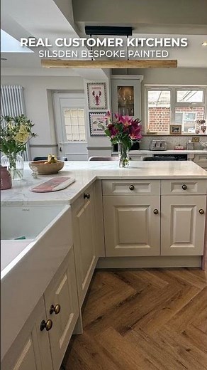 Silsden Bespoke Painted Traditional Kitchen - 4477 - DIY Kitchens