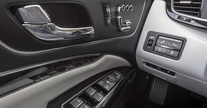 2015 Kia K900 Review