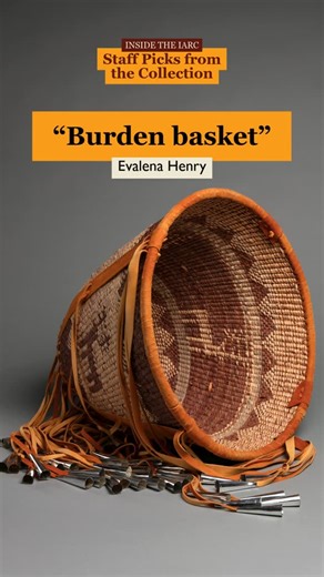 School for Advanced Research on Instagram: "Staff Favorites: A Basket That Carries Sound + Story “This is made out of willow… and the really cool thing with this burden basket is the sound it makes with these little tinsels.” – Dynette Chavez, SAR IARC Education Assistant (Jicarilla Apache Nation & Santo Domingo Pueblo) In this #StaffFavorites video from the Indian Arts Research Center, Dynette shares her love for a burden basket created in 1983 by Evalena Henry (San Carlos Apache). These basket