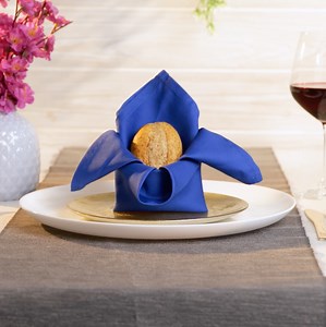 23K views · 133 reactions | Dinner Table Magic: Elegant Napkin Folding Ideas | 5-Minute Crafts Like | Facebook