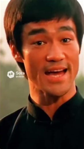 watch the step and the rhythm carries you #brucelee #kick #kungfu #taekwondo #shorts #viral