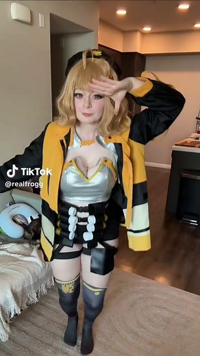 Need to make TT STAR ita bag in real life this event is so good #NIKKE #cosplay #anis