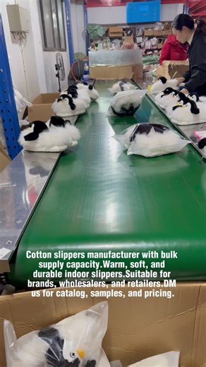 Cotton Slippers Factory | Indoor Slippers Manufacturer.#CottonSlippers #SlippersFactory #IndoorSlippers#B2BSupplier #FactoryDirect