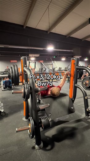 Bientôt les 140 #powerlifitng #bench #prt