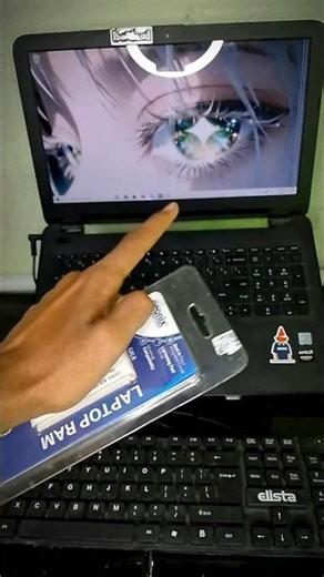 Old HP Laptop UPGRADE with 8GB RAM! 😲💻