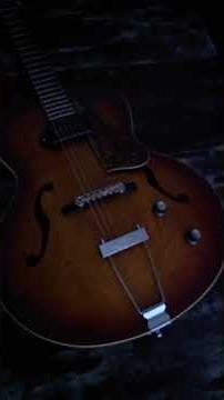Godin 5th Avenue Kingpin P90!!!