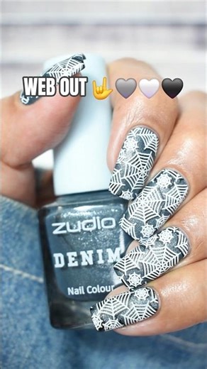 Creepy Cute Spider Web Nails 🕷️💅 | Easy Halloween Nail Art You’ll Want to Try! 🎃 #halloweennails