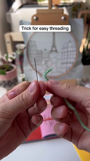 How to Thread Yarn into a Needle Easily