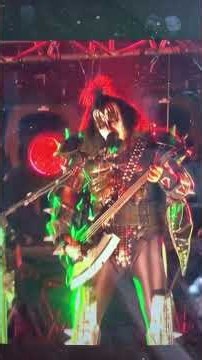 Kiss rock love to loud 🍿