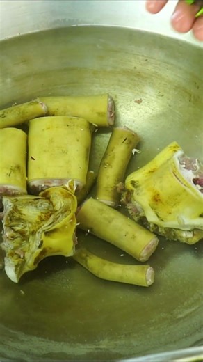 How to Prepare Cow Tail for Soup 🐄🍲 #shorts