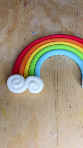 🌈 Sugar paste rainbow 🌈 #sugarpaste #rainbow #sugar #modelling #modeling #fyp #cakedesign #cakedecor