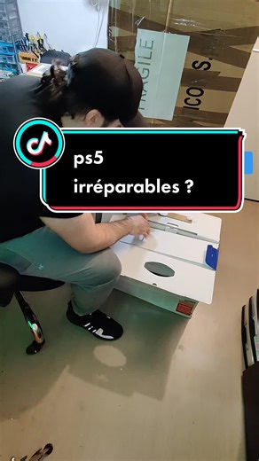 Réparation et diagnostic de PS5 cassée | Manettes défectueuses à réparer