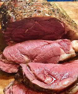 How long should prime rib sit at room temp before cooking? [2025] | QAQooking.wiki