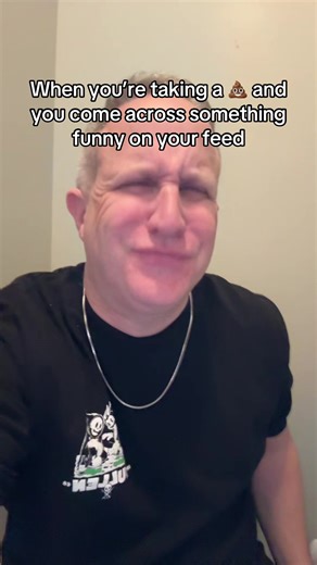 Comedy at its best #funny #humor #poop #toilet #shit