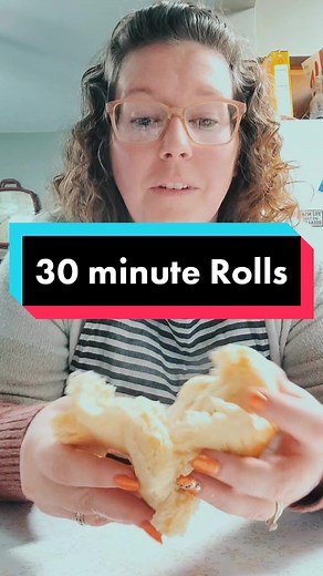 Quick 30 Minute Dinner Rolls Recipe