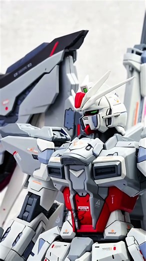 This Mecha Has No Weakness 😨