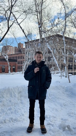 How does the Friends of the High Line clear the park after its largest snowfall in 10 years (hint—we don't use rock salt or chemical ice melt)? Today, Logan Ford (the director of park operations for Friends of the High Line) is giving us a behind-the-scenes look at the High Line's unique snow removal process after this week's blizzard and ongoing snowfall. Over the course of the past several days, the Friends of the High Line's operations team has been hard at work removing 20 inches of snow and