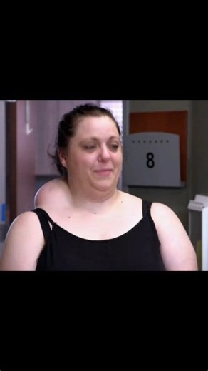 A LIPOMA that grew "OVERNIGHT" 😱😰😨 #pimplepopper #drpimplepoppers #cyst #cystremoval #pimplepopping #cyst #cystremoval #pimplepopping #skincareroutine #blackheadremoval #satisfyingvideos | Pimple Treatment