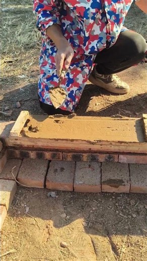 Using standard masonry tools to lay the bricks makes it look very comfortable. #mason #building