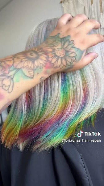 I think i do more hidden rainbows than full prisms at this point lol #hiddenrainbow #prism #rainbow #hair #platinum #silver #hairtok #voiceover