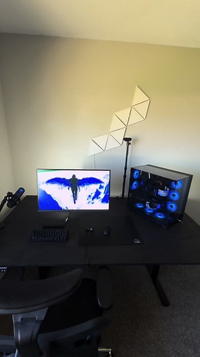 Creating the Ultimate Wall PC Setup for Gamers