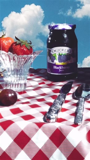 Neftali | Photographer on Instagram: "Would you trust? Photographer: @photos.neftali Creative Director/Model: @hannah.easley Equipment: @smallrig.global Lighting: @godox_global Post-Production: @Photoshop @Lightroom"