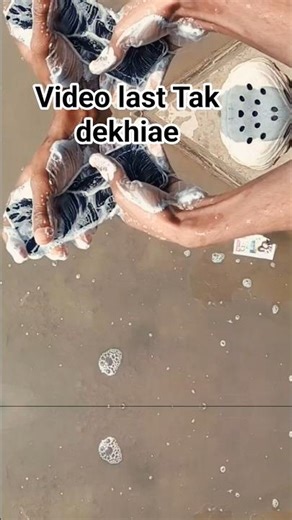 Ab baarish mein phone chhupana band! 🌧️🚫Mummy: Phone paani mein gir jayega! Me: Chill mummy,