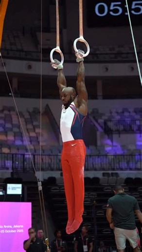 giving the people what they want ➡️ a closer look at @donnell_whittenburg’s still rings routine from Worlds podium training | USA Gymnastics