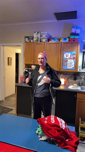 #douglasworldview #couplescomedy #igotsomethingtosay #johnnythegermanshepherd #daisythechihuahua