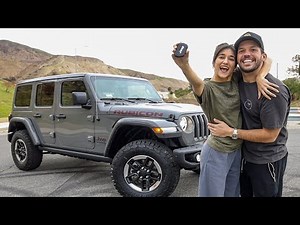 SURPRISING MY GIRLFRIEND WITH HER DREAM CAR!!