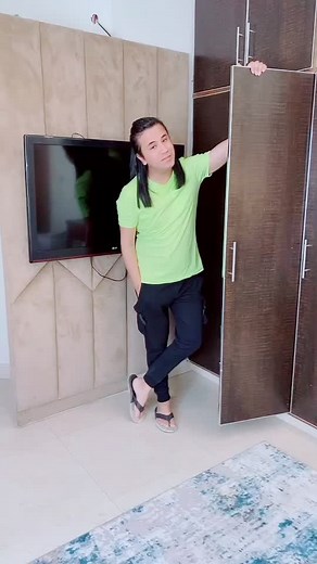 Lahore Main Mera Peechay Aana - Dr. Zee Khan