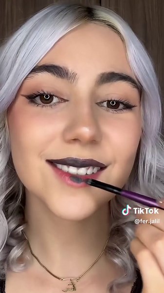 Color Mixing: Trying Color Changing Makeup | Fer Jalil