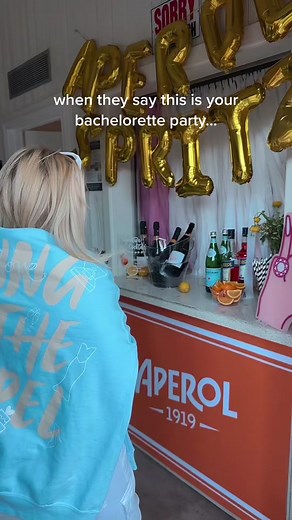 BFFR???? 💗🌴✨ Bach weekend in Palm Springs!! @westcoastbach #bachelorette #2023bride #palmsprings