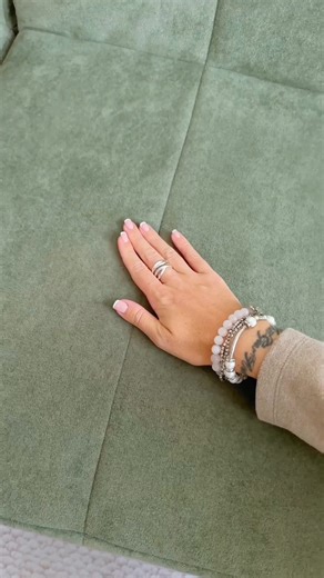 This 3-section compressible sofa shifts easily between lounge, nap, or guest-ready setups—smart design for small spaces or cozy nights. 🌙✨ 🔍 Find it at https://temu.to/m/gobxti9wxba #Temu #TemuFinds #LivingRoomStyle | Shoptemu