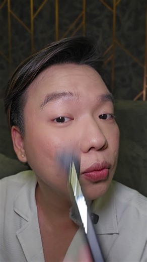 How to Use Loose Powder the RIGHT Way ✨ | Makeup Hack | SimonnJ || Huda