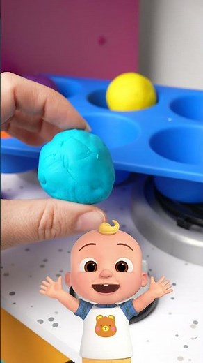 Cupcakes With JJ! 🎂 Baking With CoComelon Tutorial #kids #shorts