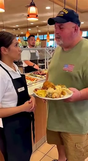 Man told he has to leave the buffet restaurant for eating too much food!￼ . . #Trending #funny #video #Funnyai #buffet