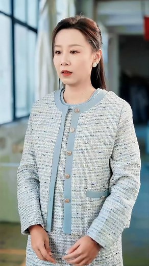 44K views · 943 reactions | La mujer se liberó de las ataduras de su hijo | Bass Boosted song | Facebook