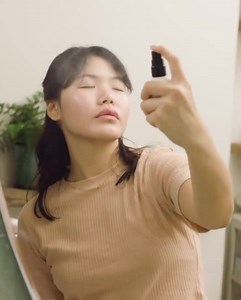 Your best Skin Defence is now @ FLAT 50% OFF! Shop our Skin Defence Multi-Protection Face Mist with SPF PA that protects skin from both UVA and UVB rays. It's the perfect top-up against the sun that you can use all through the day and even over makeup. It's lightweight, 100% vegan and rich in Vitamin C to prevent any dullness.​ Hit the link http://bit.ly/TBS-FB to grab this skincare wonder now. #TheBodyShopIndia #TBSInd #SkinDefence #DefendYourSkin #Skincare | The Body Shop