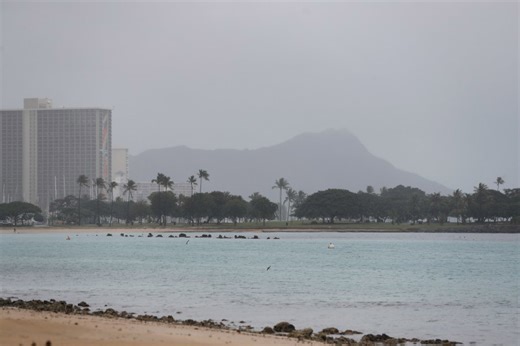 Flood watch remains in effect for Kauai, Oahu through Tuesday