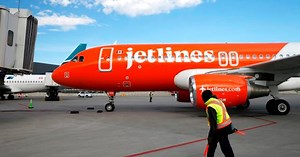 Leisure airline flies to Calgary on its inaugural flight
