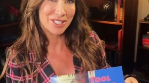 Home Improvement’s Tool Time Girl hasn’t aged a day since classic 90s sitcom